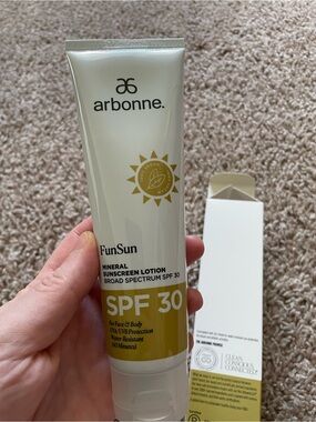 Arbonne mineral sunscreen